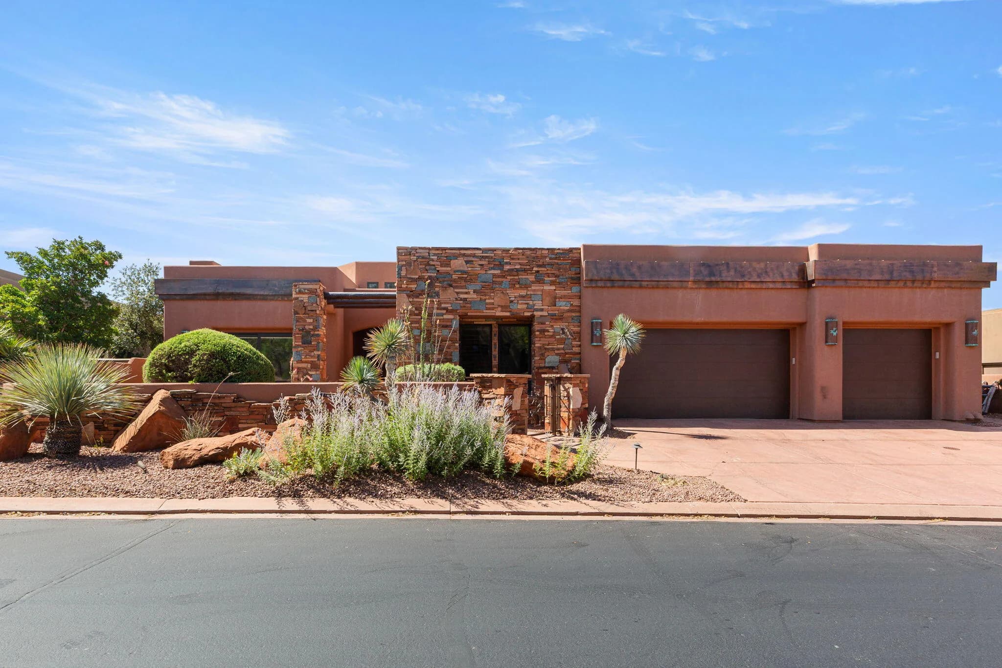 3052 N Snow Canyon Parkway 6